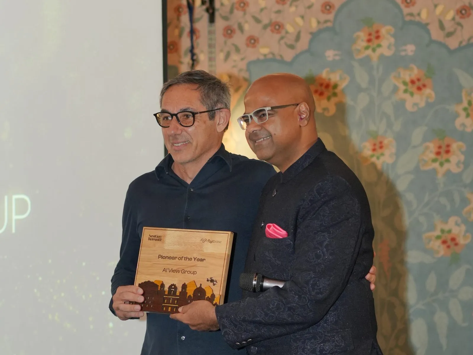 Nicola Marietti of AI View Group receiving the Pioneer of the Year award