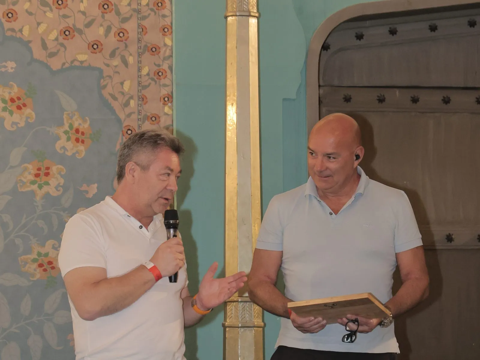Groupe Protec of France receiving the Sovereign Systems Architect award